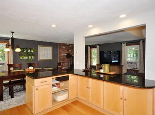 5 Blue Jay Way, Maynard, MA 01754