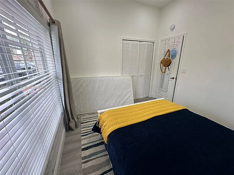 22040 Altona Dr — Photo 7