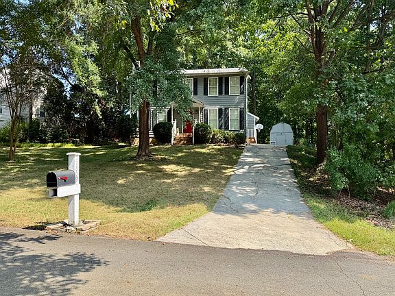 2nd image of 11809 Lansbury Ct