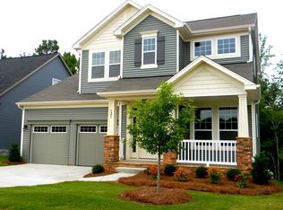 131 Farmers Folly Dr, Mooresville, NC 28117