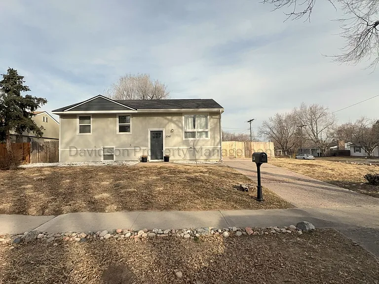 3040 Garland Ter — Photo 1