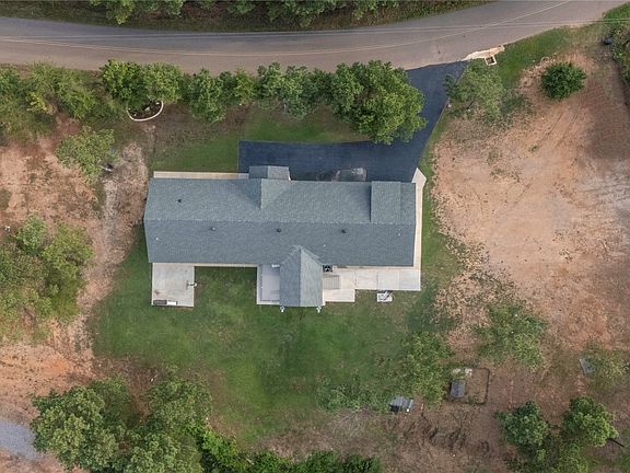 4th image of 451 County Road 264 Rd