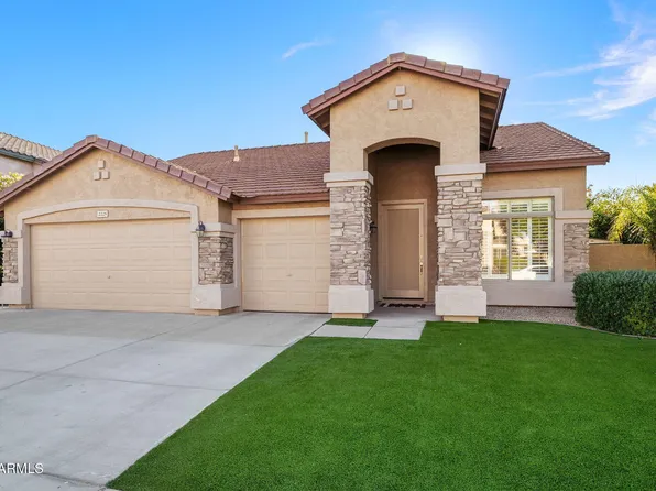 2225 W OLIVE Way, Chandler, AZ 85248