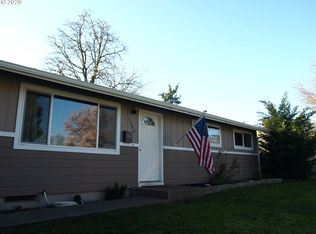 1380 1st St, Springfield, OR 97477