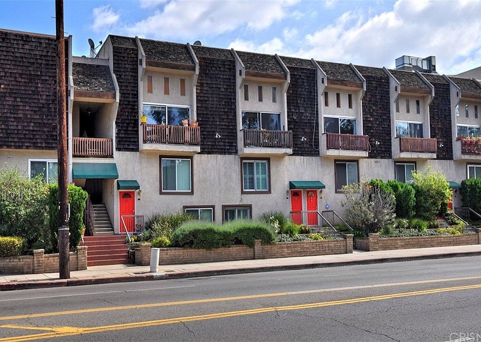 1st image of 4660 Coldwater Canyon Ave Unit 3