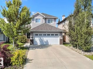 9606 82nd Ave, Morinville, AB T8R1W3