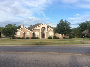 3019 Fieldcrest Dr, Montgomery, AL 36106