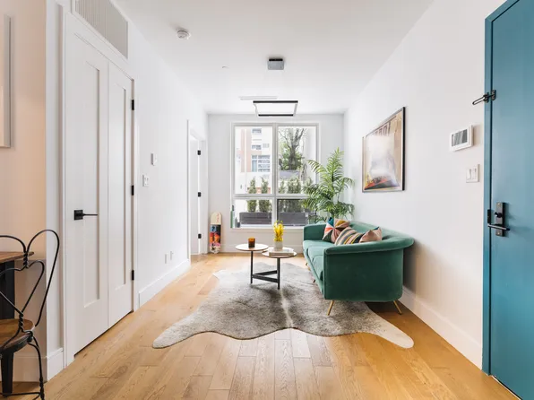 982 Willoughby Avenue 1A image 2 of 29
