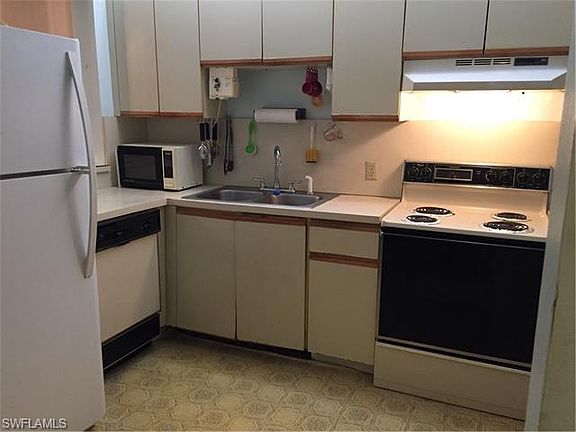 4th image of 12073 S Las Palmas Dr