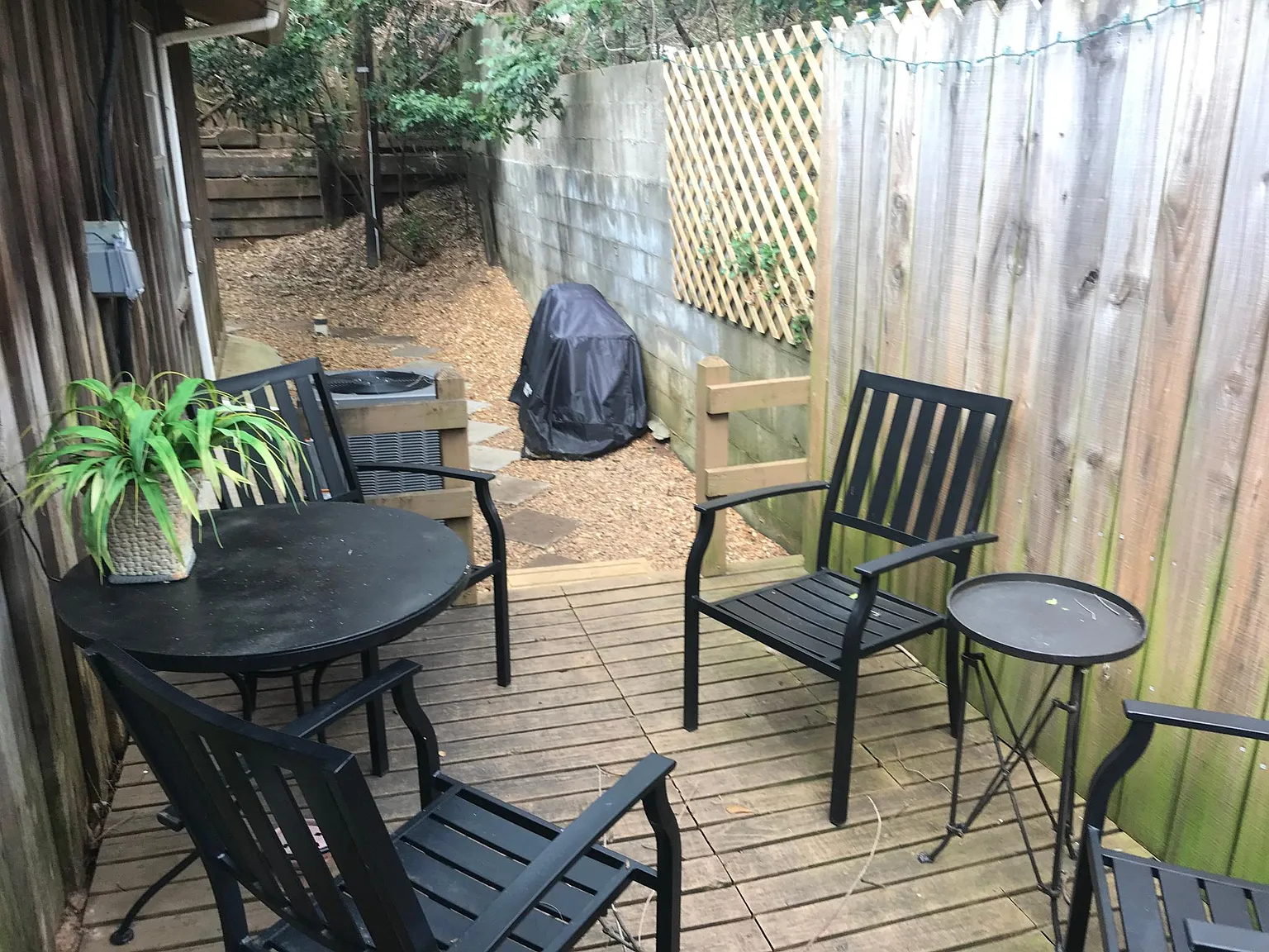 1503 Jackson Ave E — Photo 3