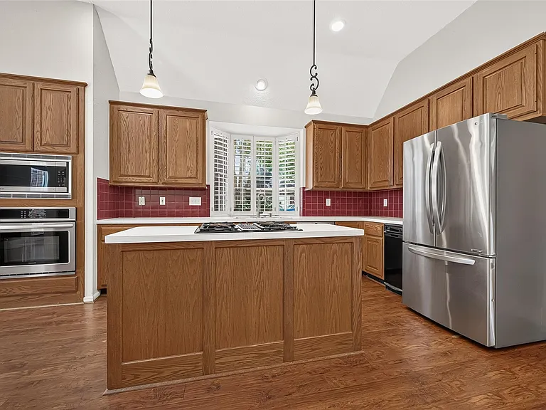 3215 Quiet Lake Dr — Photo 13
