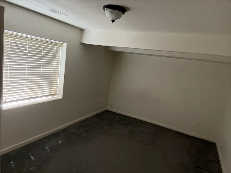 883 E Cholla Plz — Photo 16