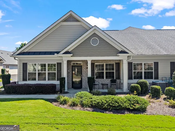 227 Orchards Cir, Woodstock, GA 30188