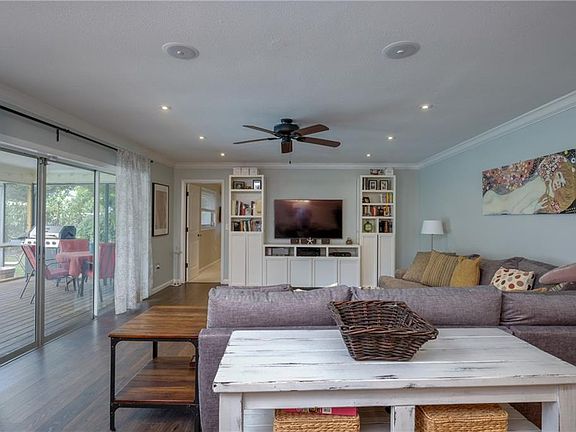 5th image of 5205 7th Avenue Dr W