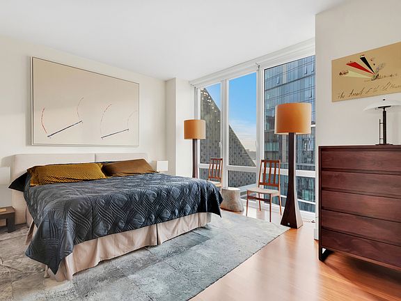 2nd image of 10 W End Ave APT 21B