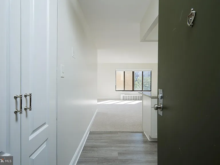 3100 S Manchester St #635 — Photo 2