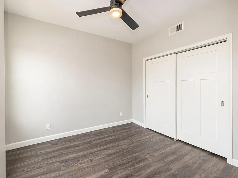 920 S 2nd St #2 — Photo 8