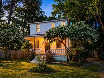 1104 Hillside Dr, Charleston, SC 29407