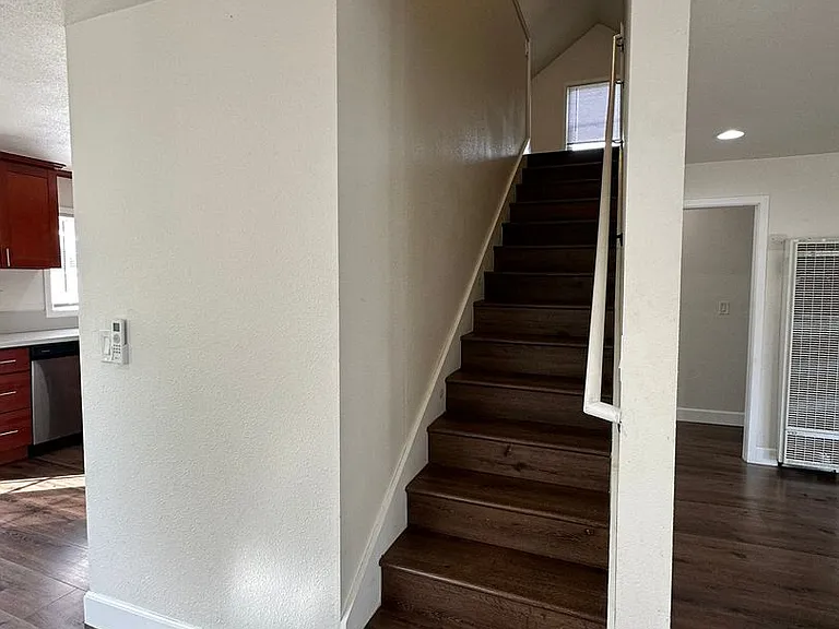 640 Todhunter Ave — Photo 8