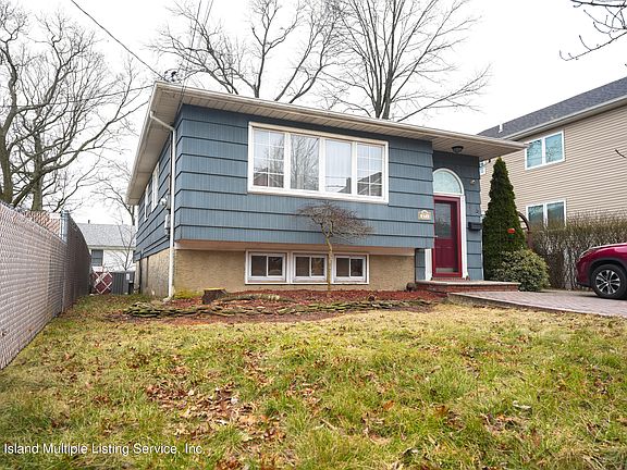 2nd image of 274 Bradford Ave