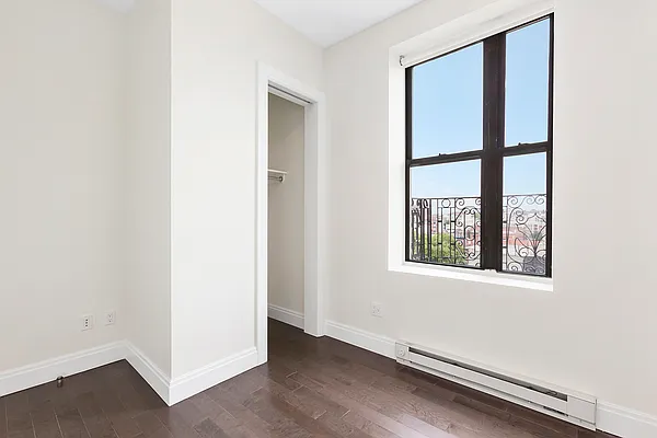 Rented by Halstead Real Estate | media 6