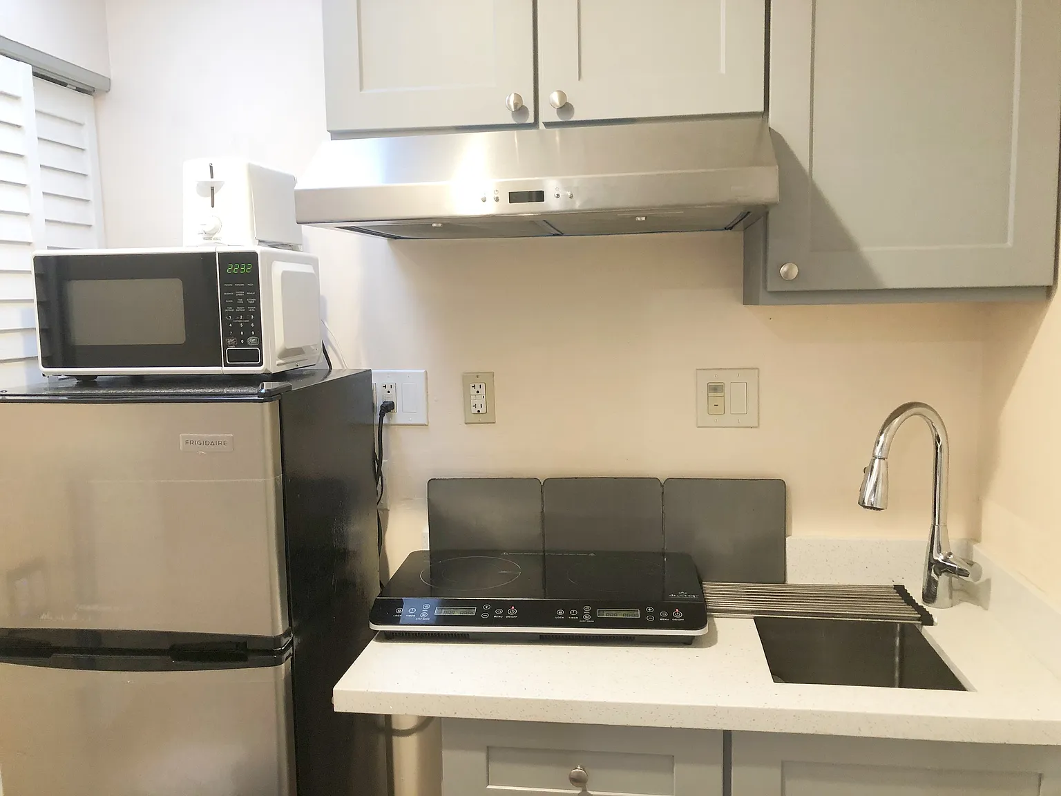Studio, $1,895 — Photo 4