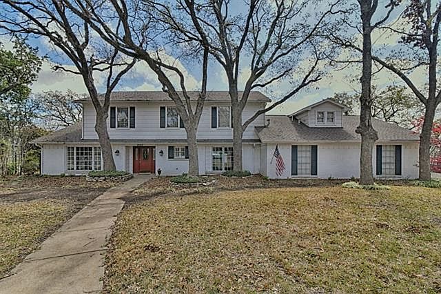 1st image of 1403 Woodbine Ct