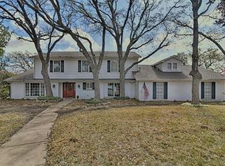 1403 Woodbine Ct, Arlington, TX 76012
