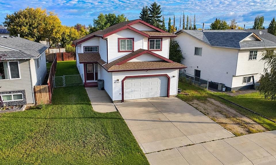 1st image of 9042 S 103rd Ave