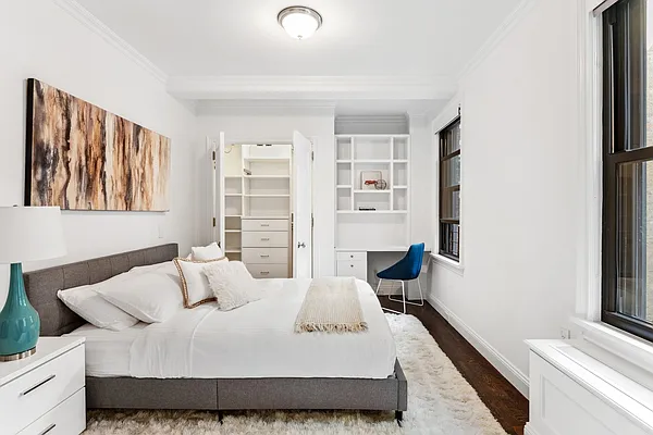 Sold by Compass | media 13