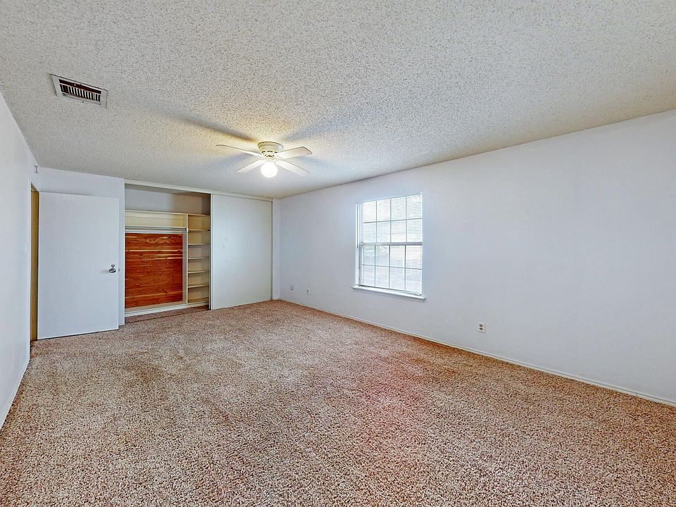 1st image of 4111 Emerson Dr #2C-767046