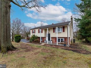 1227 Grandview Cir, Pottstown, PA 19465