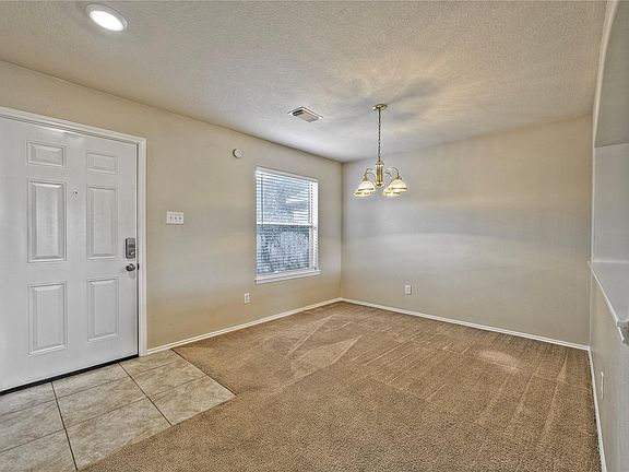 3rd image of 710 Ashlen Dr