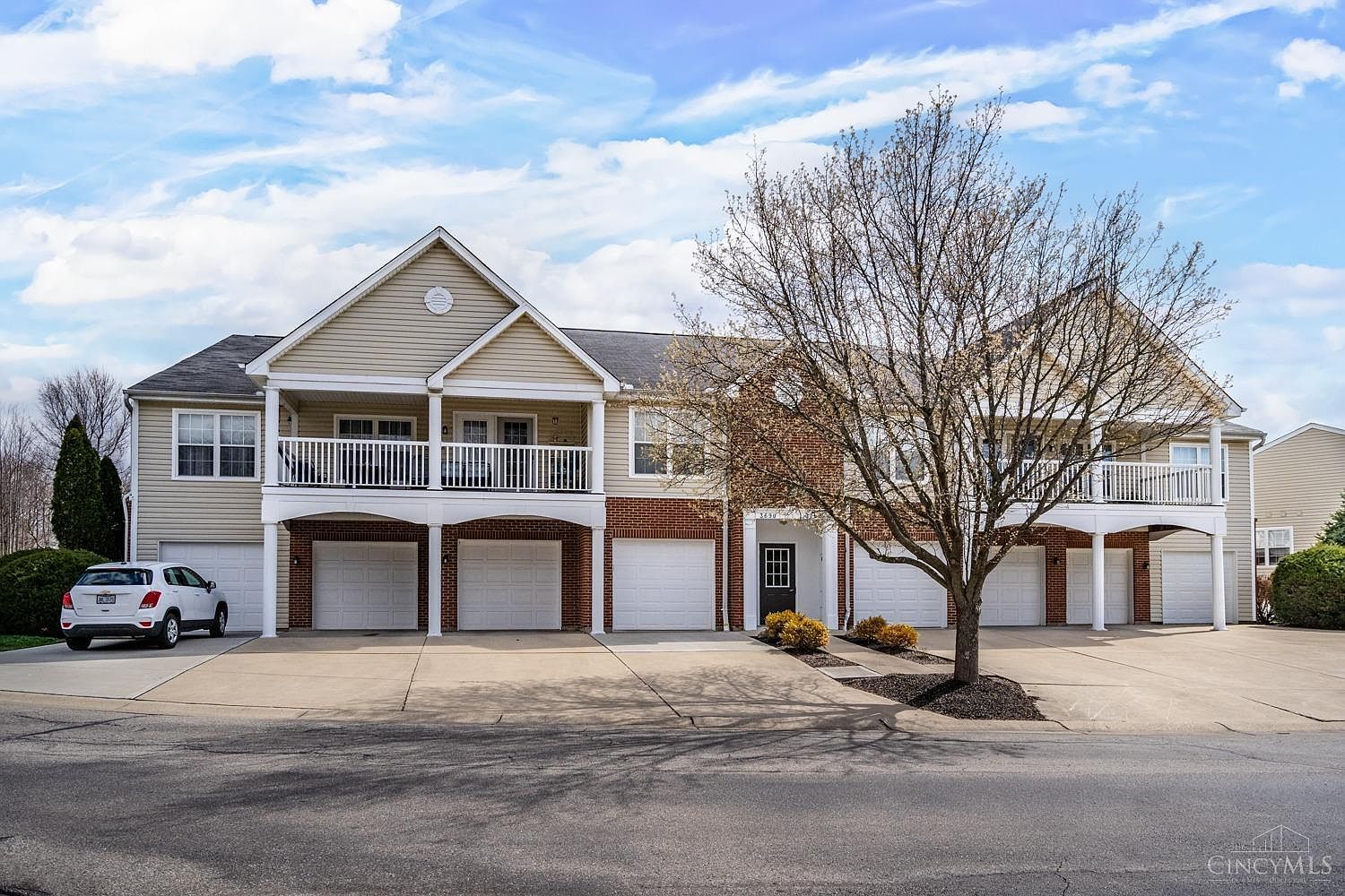 3690 Chestnut Park Ln 4, Cleves, OH 45002 Zillow