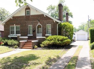 7614 Rosedale Dr, Saint Louis, MO 63121