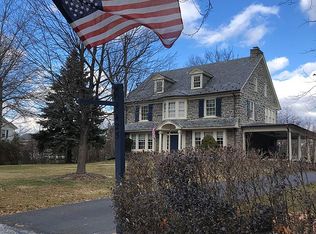 425 S Main St, North Wales, PA 19454
