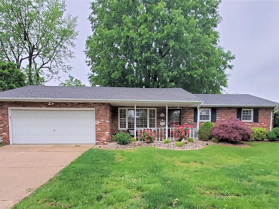 1st image of 2205 Dawn Pl
