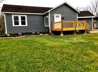 456 Carlton St, Brazoria, TX 77422