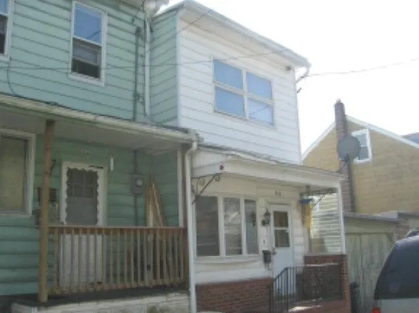 406 W Penn St, Shenandoah, PA 17976