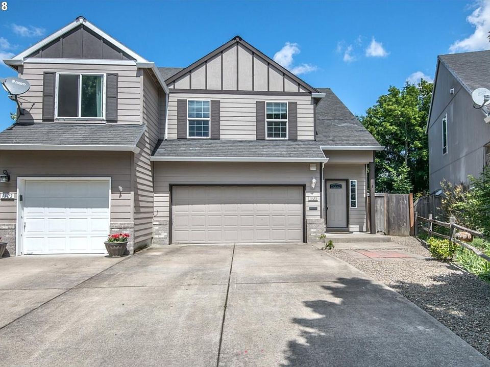 1st image of 1325 NE Birkshire Ct