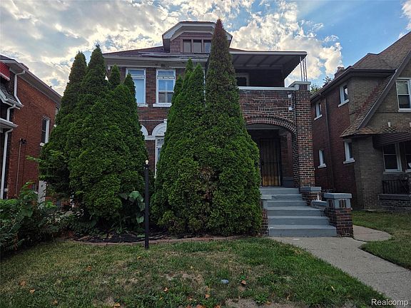 3rd image of 13181 Stoepel St