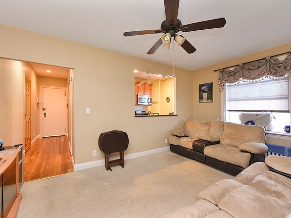 3rd image of 30-69 Hobart St APT 5P