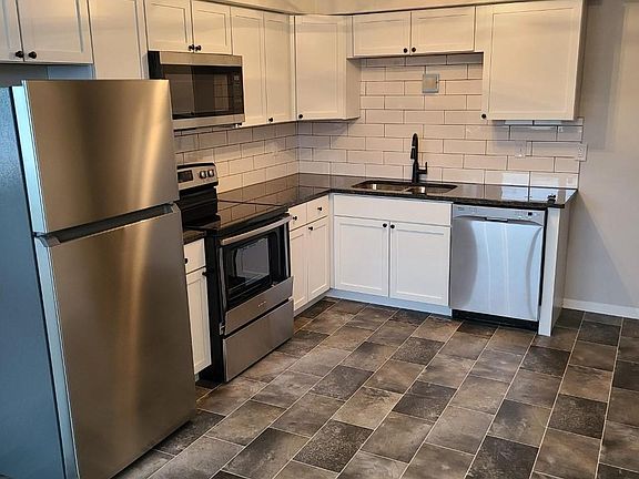 2nd image of 1119 9th Ave S