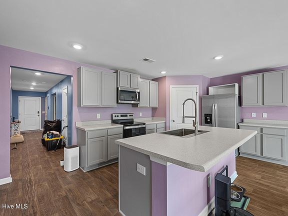 4th image of 304 Cleat Drive