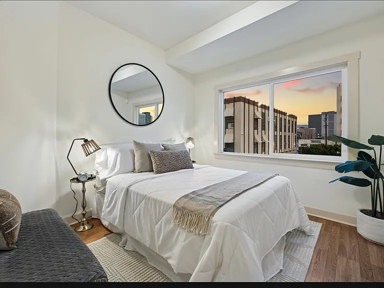 2834 Summit St #2834 — Photo 16