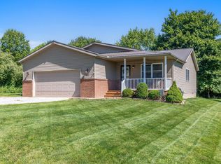 866 Winesap Dr, Howard, OH 43028