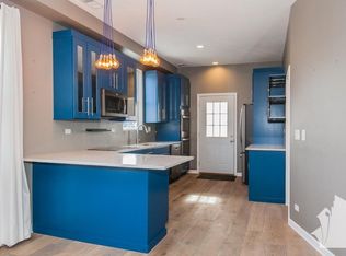 2422 W Homer St, Chicago, IL 60647