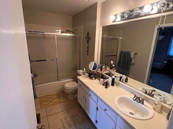 3rd image of 3400 W 104th Pl
