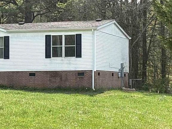 3rd image of 105 Alexia Ln