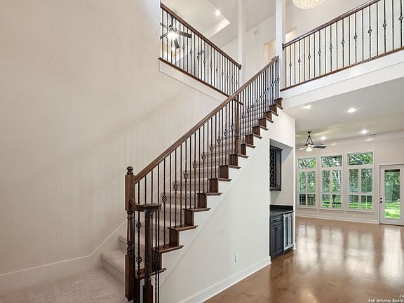 4th image of 2715 WONDERVIEW DR
